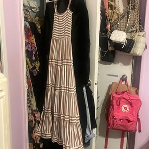 Sleeveless Maxi dress